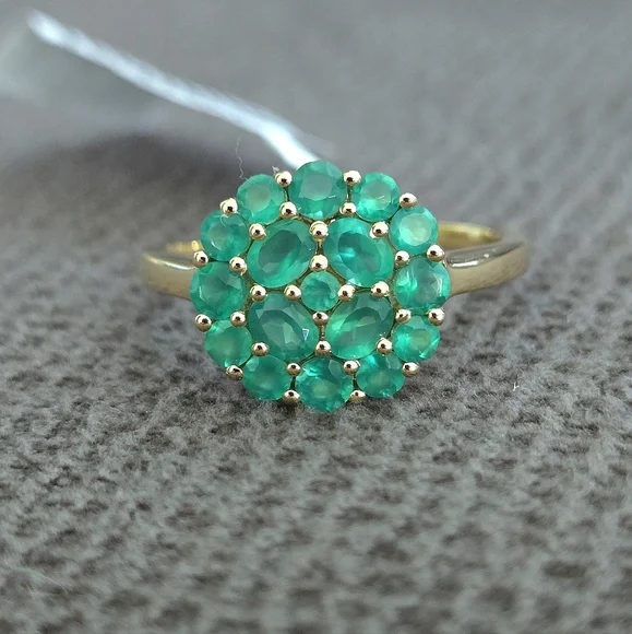 Shivam Green💚 Onyx Floral🌸 Cluster Ring💍 - NWT - Picture 16 of 16